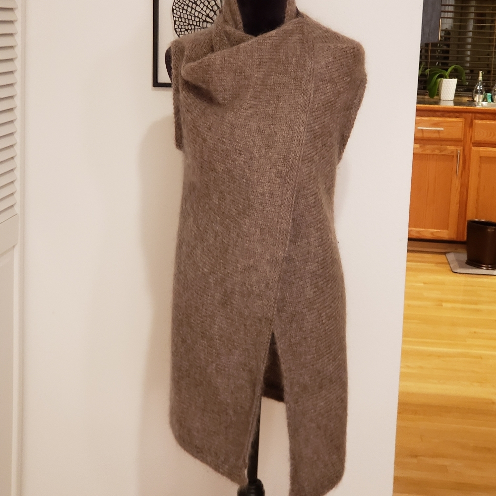 LAST CHANCE JARBO 3 WAY TO WEAR UNIQUE DESIGN SIZE EU 40, US M